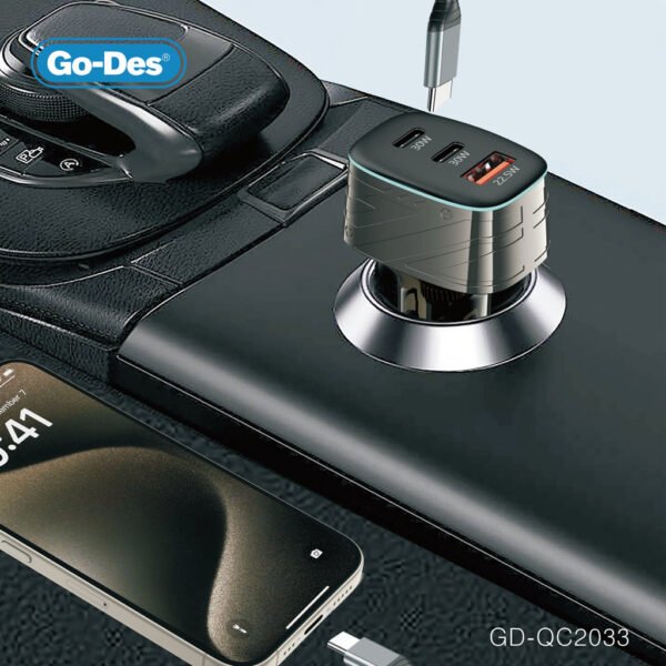 Go-Des 82.5W Triple Port Car Charger Dual Type-C PD + USB-A Fast Charging